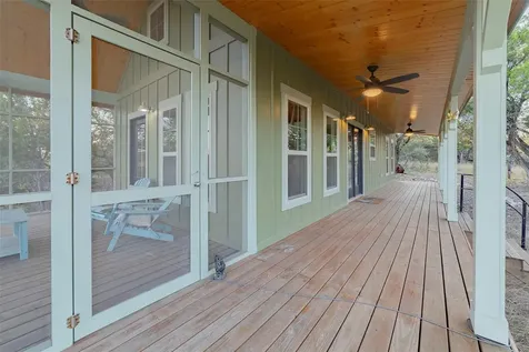 8507 Hammett's Crossing Round Mountain TX 78663