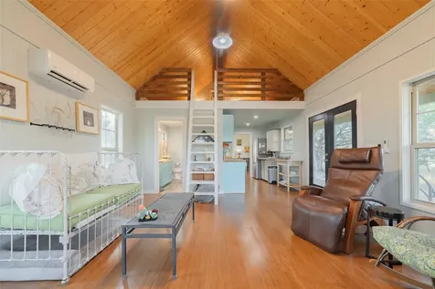 8507 Hammett's Crossing Round Mountain TX 78663
