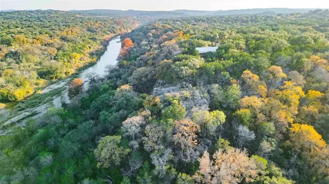 8507 Hammett's Crossing Round Mountain TX 78663
