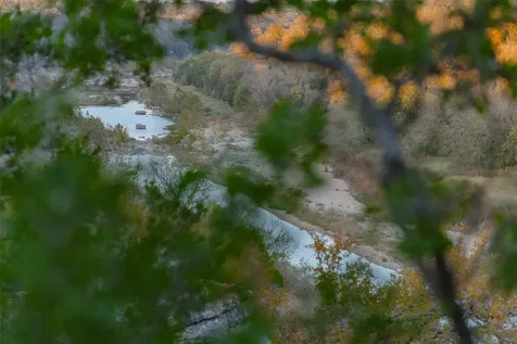 8507 Hammett's Crossing Round Mountain TX 78663