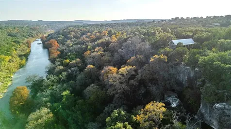 8507 Hammett's Crossing Round Mountain TX 78663