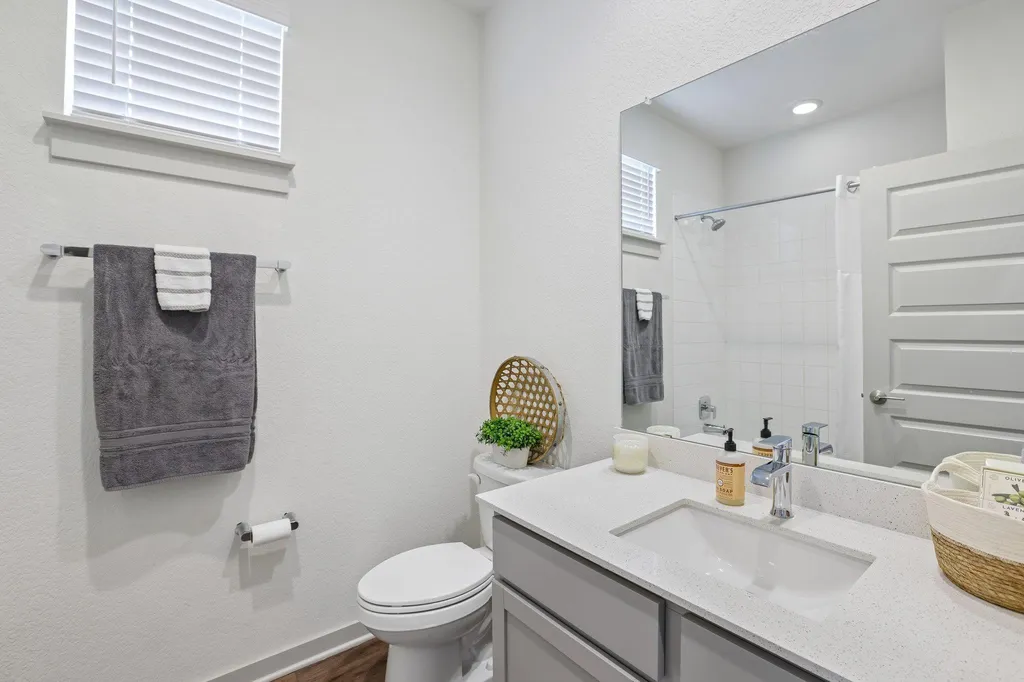 109 Filifera Court Leander TX 78641