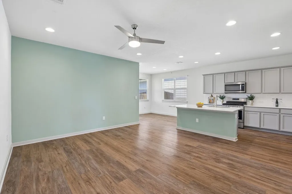 109 Filifera Court Leander TX 78641