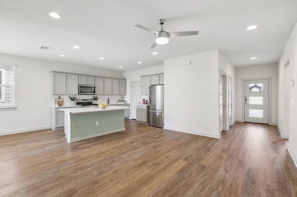 109 Filifera Court Leander TX 78641