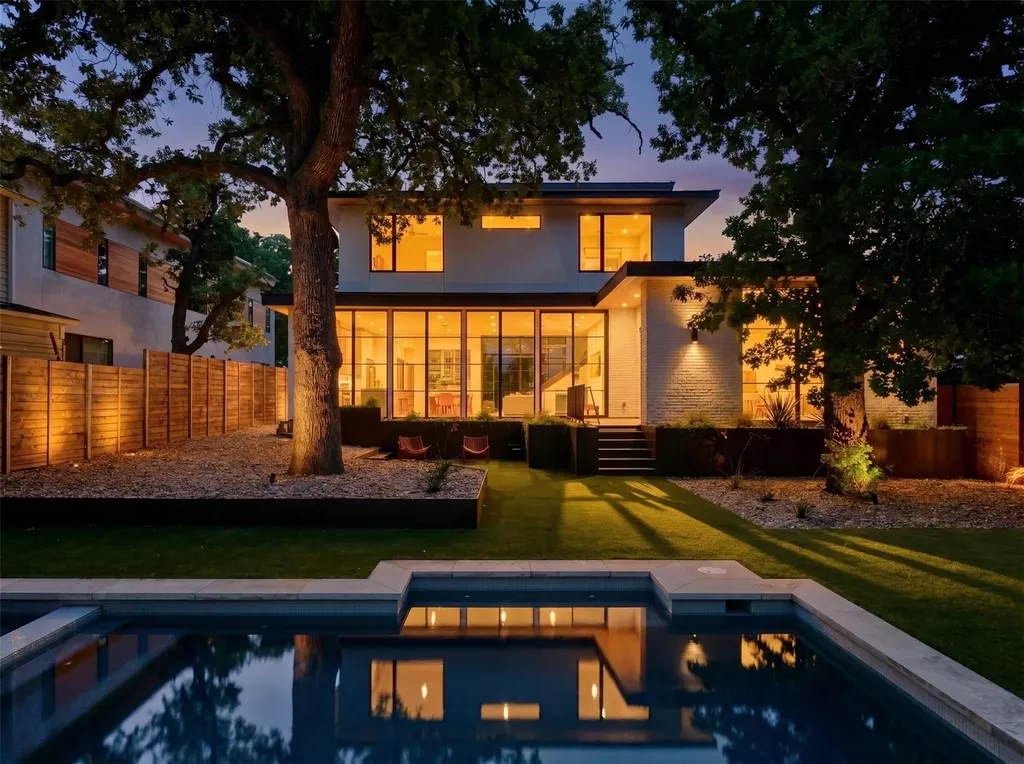 3411 Bridle Path Austin TX 78703
