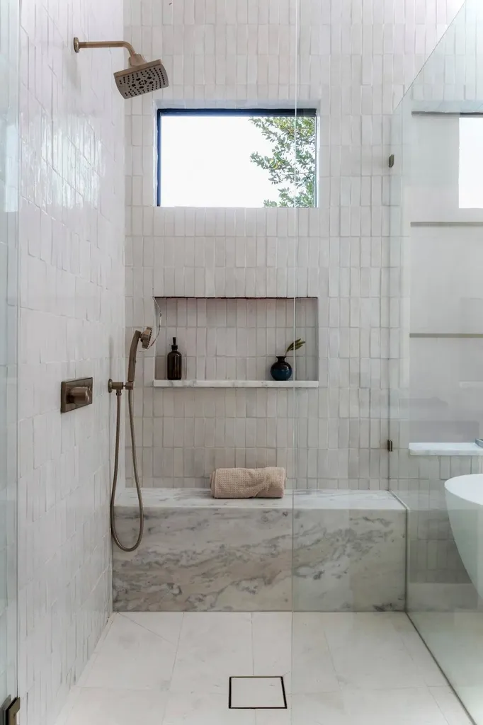 3411 Bridle Path Austin TX 78703