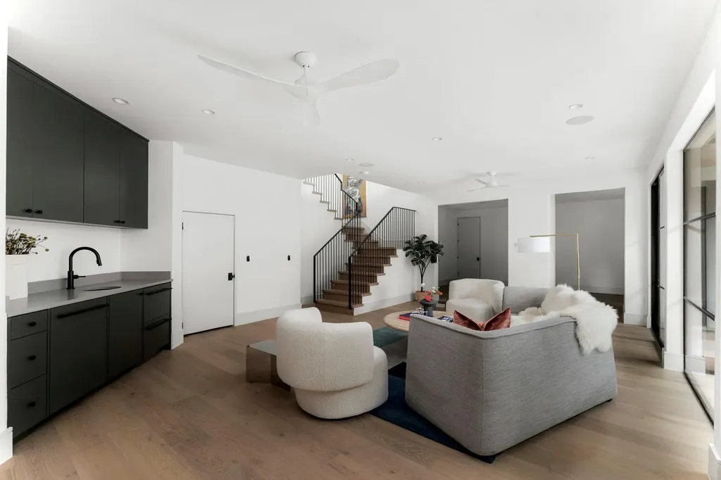 3411 Bridle Path Austin TX 78703