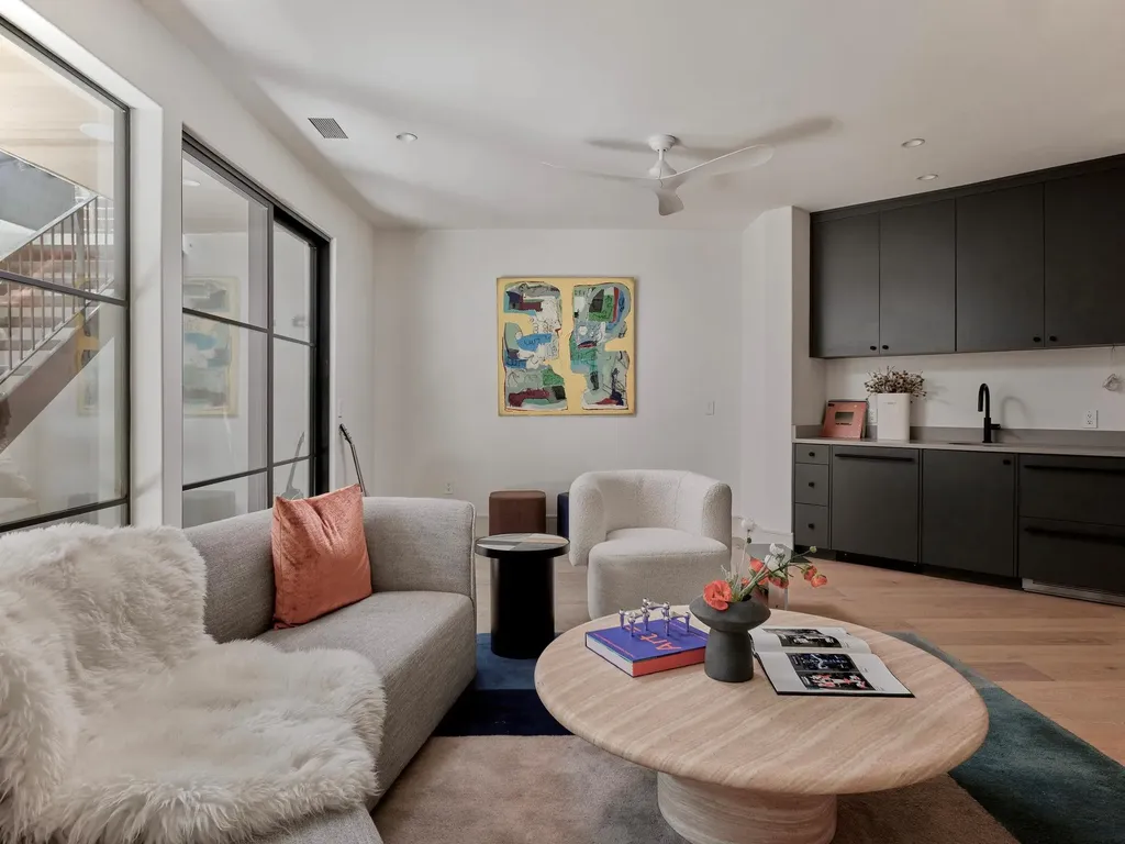 3411 Bridle Path Austin TX 78703