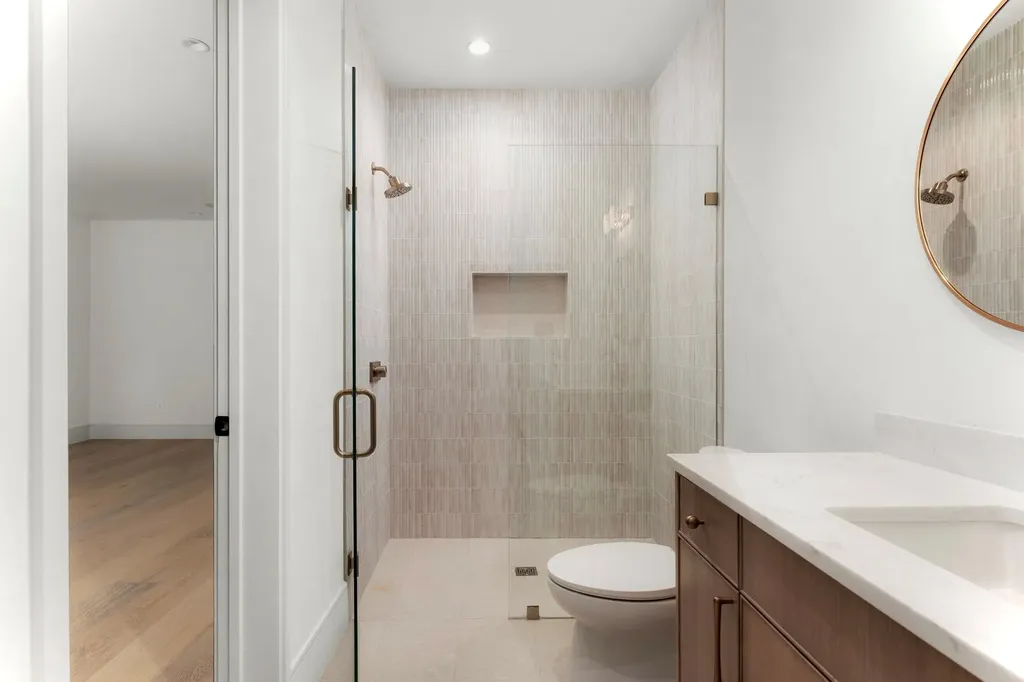 3411 Bridle Path Austin TX 78703