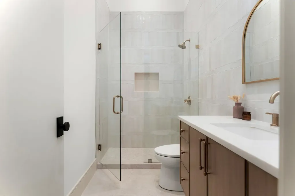 3411 Bridle Path Austin TX 78703