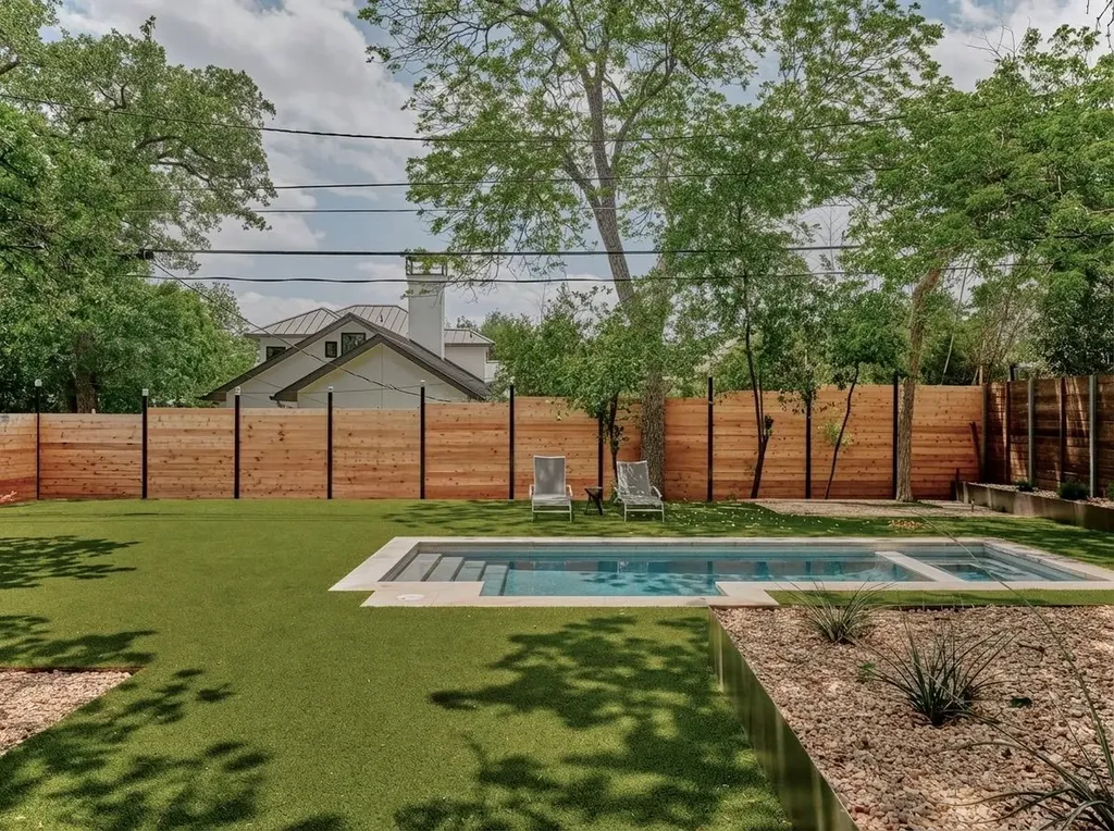3411 Bridle Path Austin TX 78703