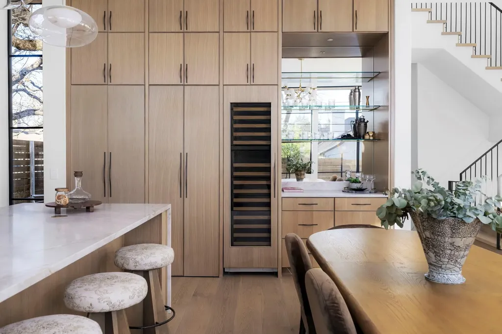 3411 Bridle Path Austin TX 78703