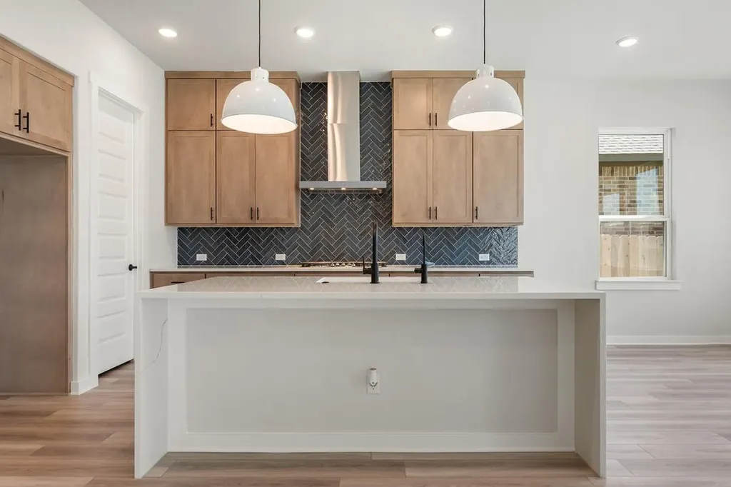 504 Lariat Loop Liberty Hill TX 78642