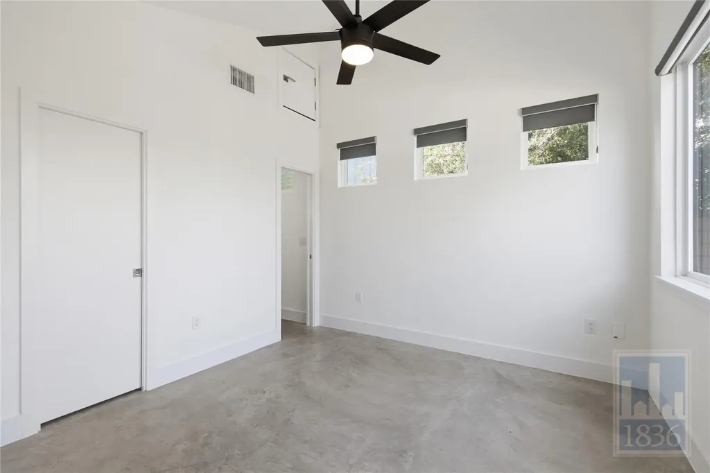 1805 Tillery Street Austin TX 78721