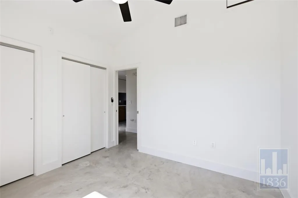 1805 Tillery Street Austin TX 78721