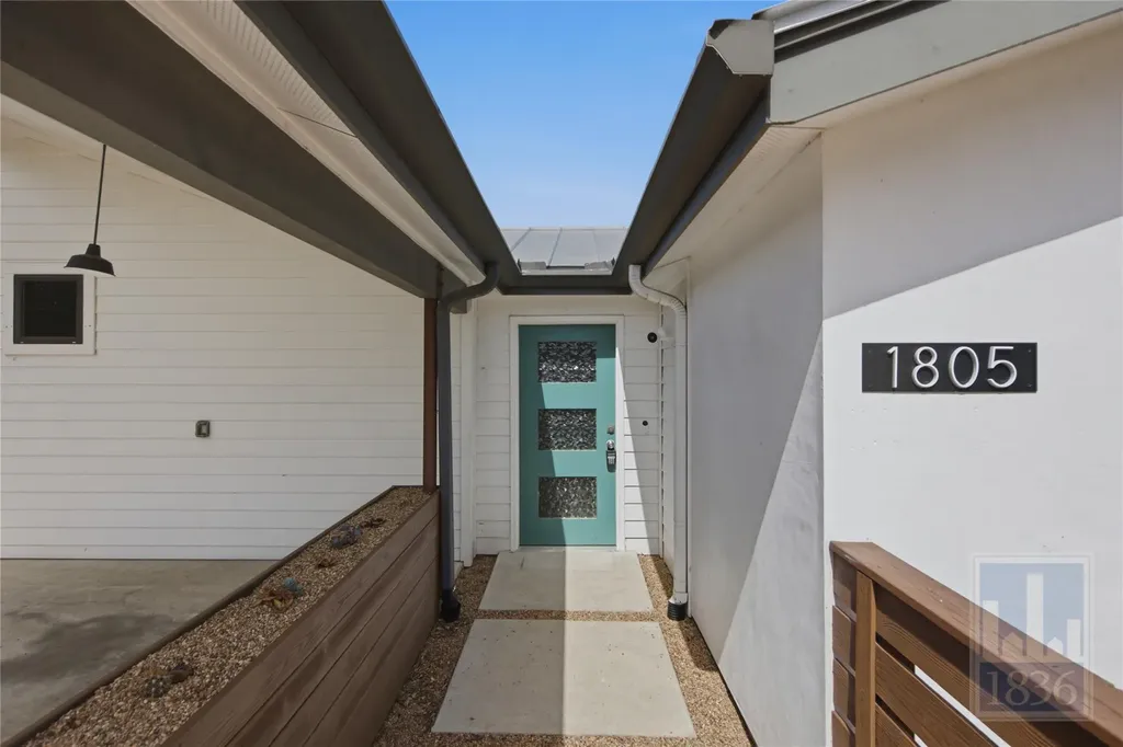 1805 Tillery Street Austin TX 78721