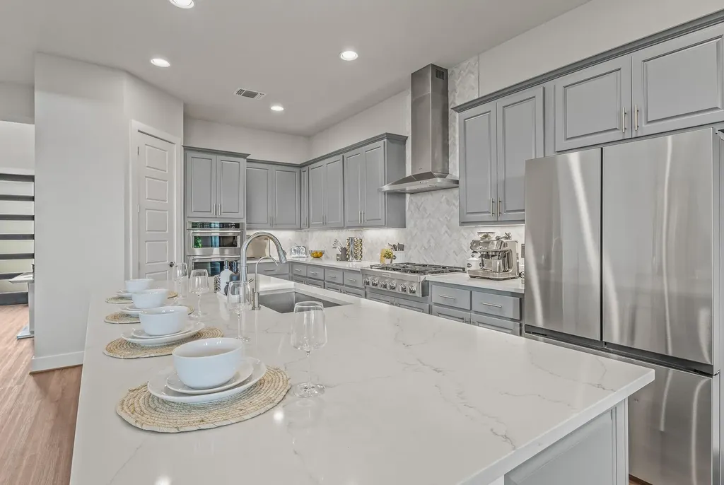605 Gunison Drive Austin TX 78738