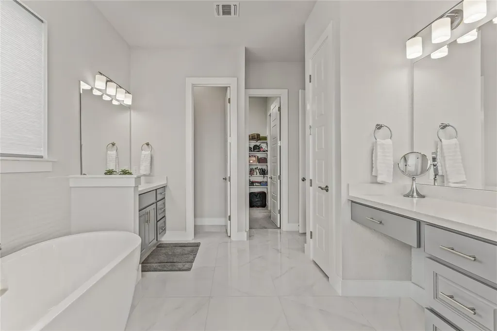 605 Gunison Drive Austin TX 78738