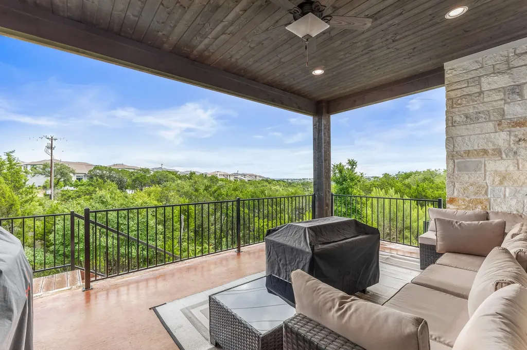 605 Gunison Drive Austin TX 78738