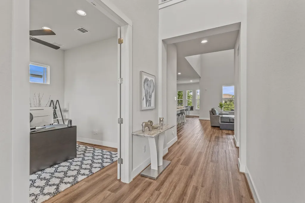 605 Gunison Drive Austin TX 78738