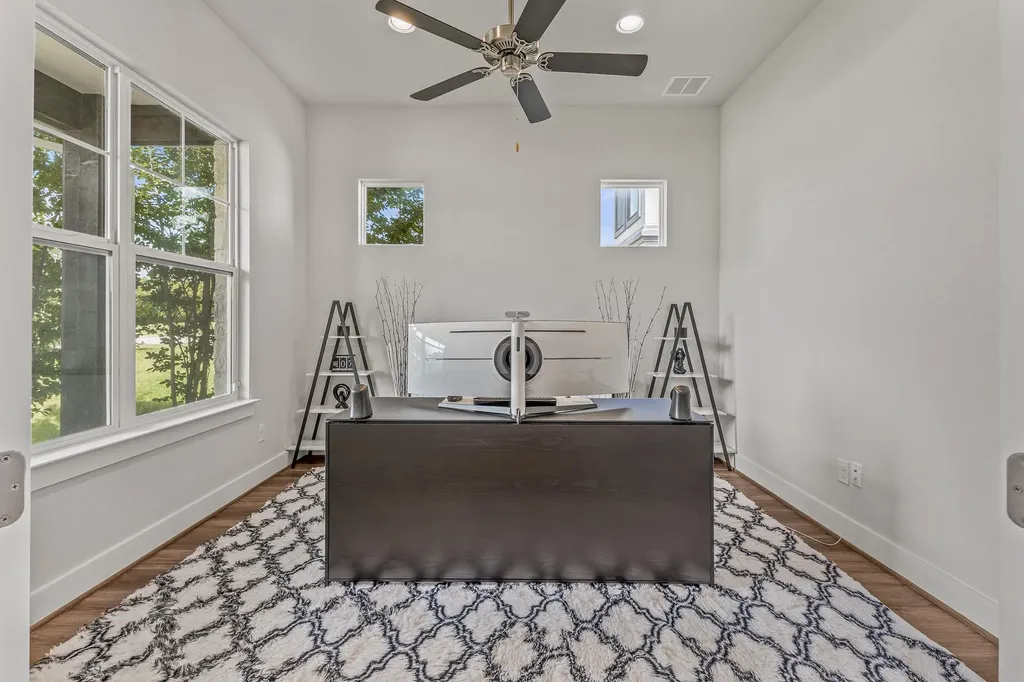 605 Gunison Drive Austin TX 78738