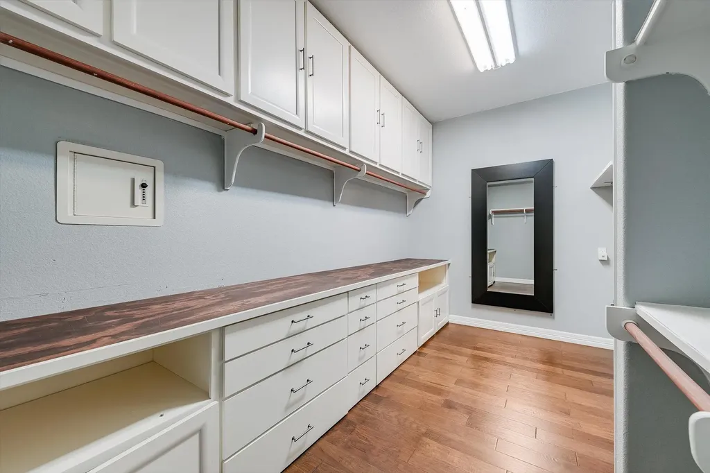 10200 Sunningdale Cove Austin TX 78717