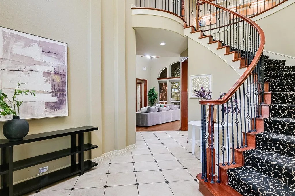 10200 Sunningdale Cove Austin TX 78717