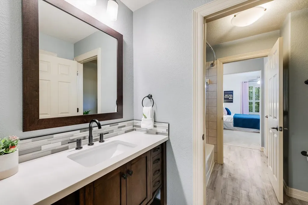 10200 Sunningdale Cove Austin TX 78717