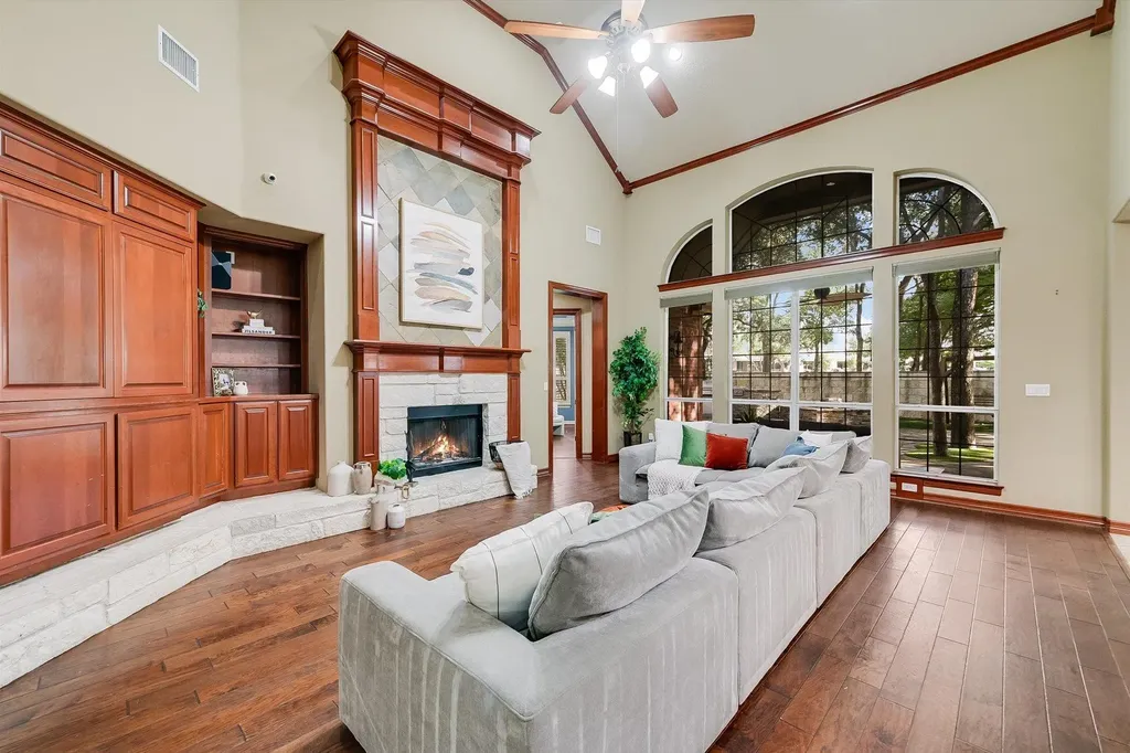 10200 Sunningdale Cove Austin TX 78717