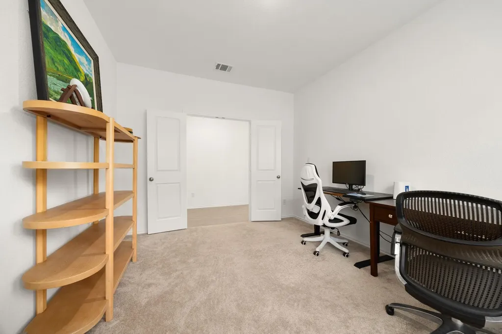 1612 Devine Lake Bend Leander TX 78641