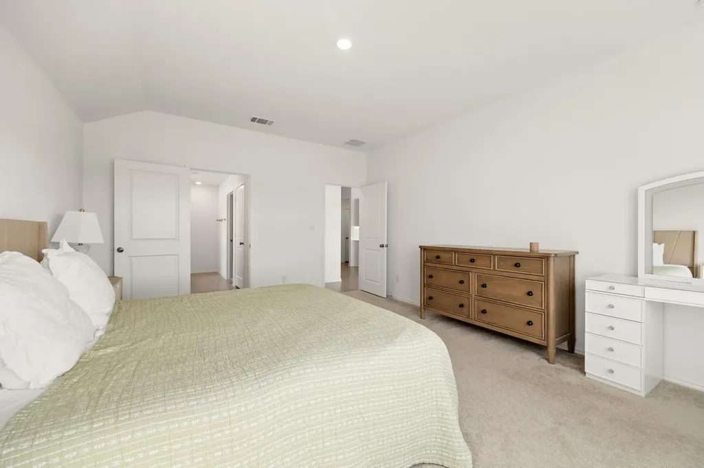 1612 Devine Lake Bend Leander TX 78641
