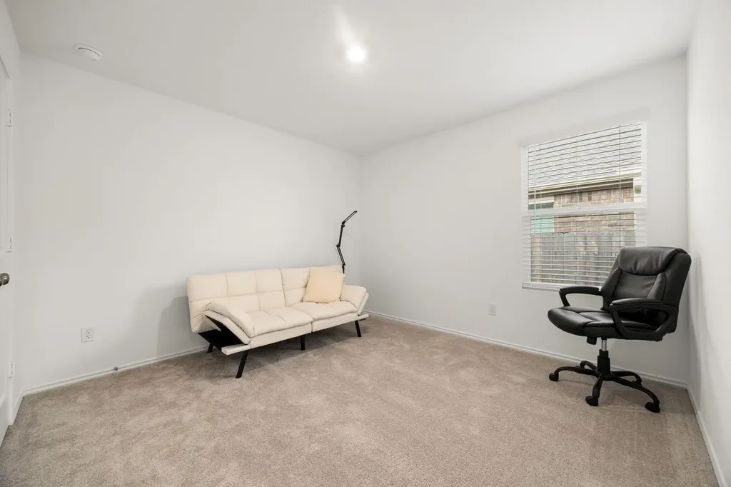 1612 Devine Lake Bend Leander TX 78641