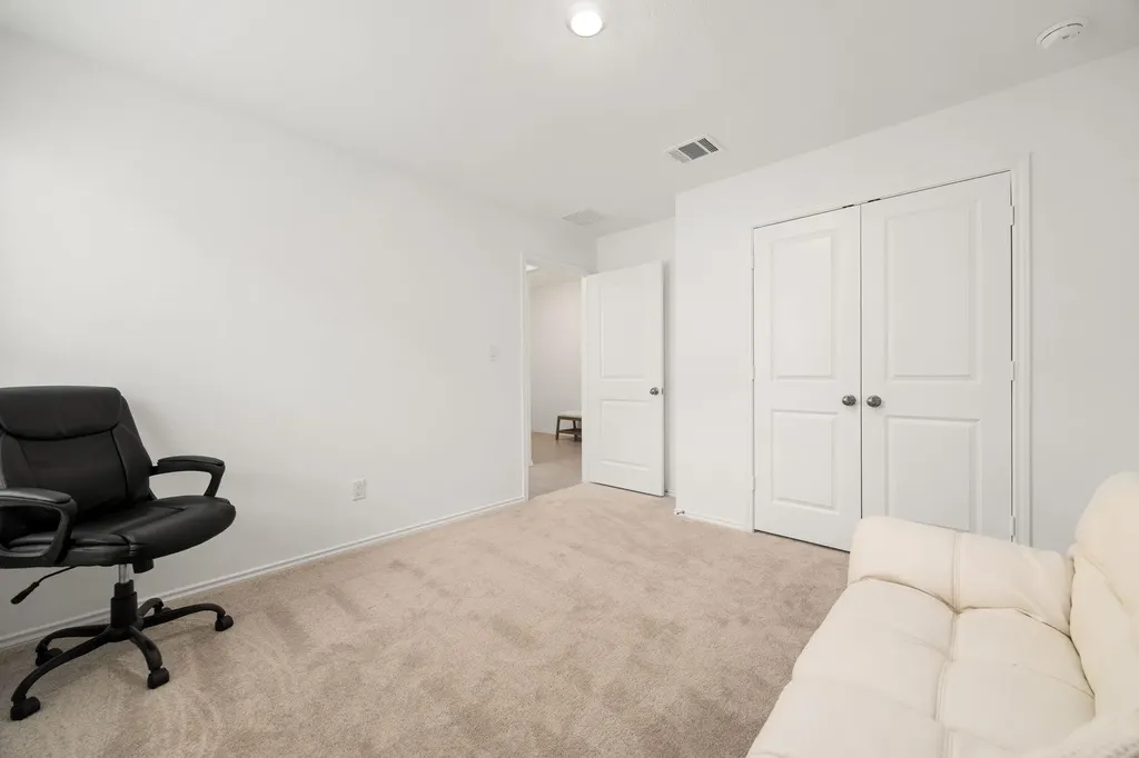 1612 Devine Lake Bend Leander TX 78641