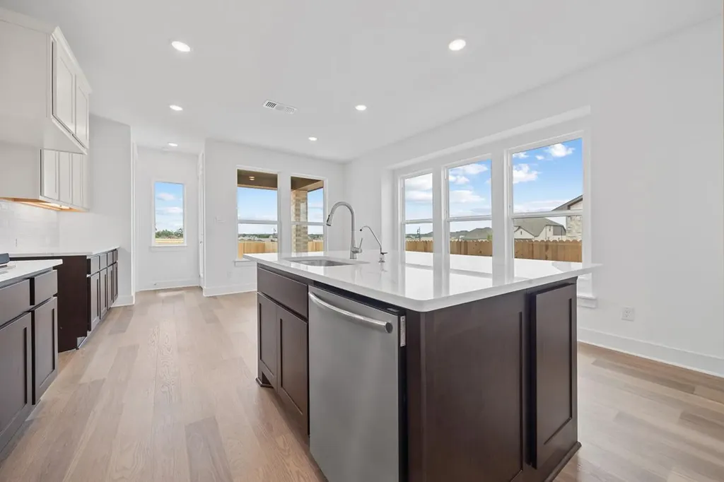 353 Blue Summit Bend Liberty Hill TX 78642