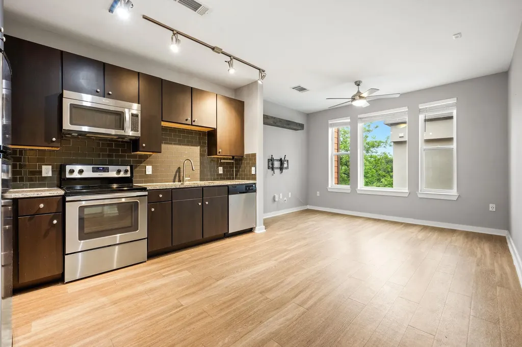 1900 Barton Springs Road Austin TX 78704