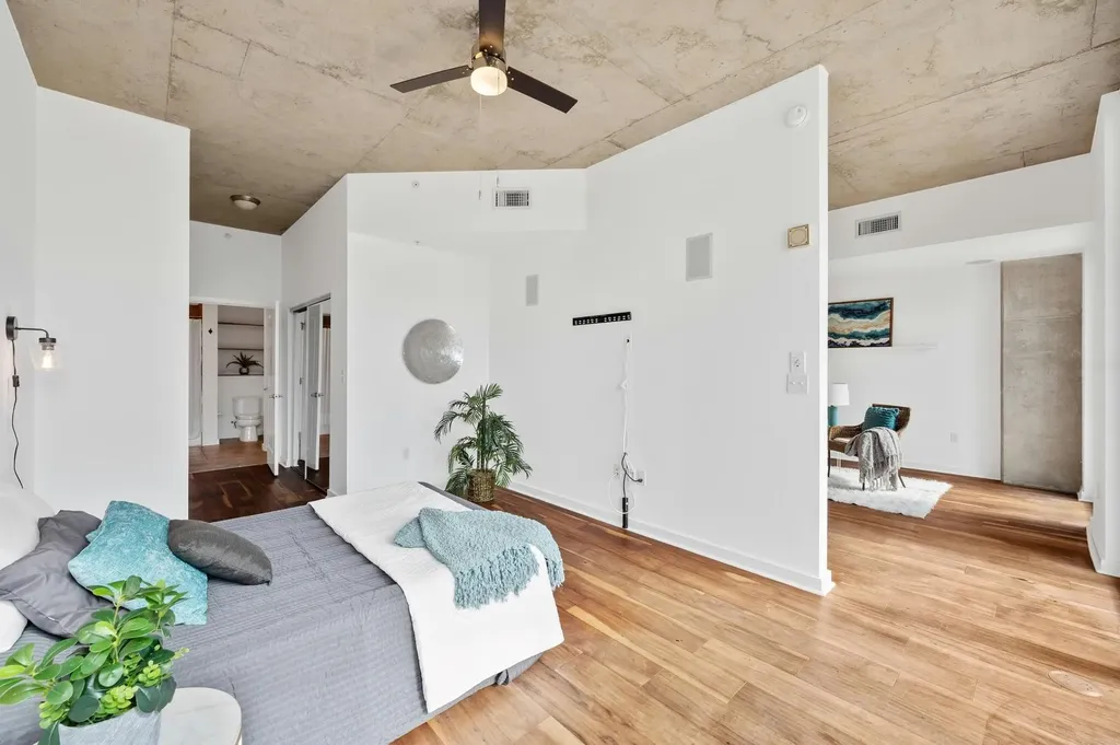 360 Nueces Street Austin TX 78701