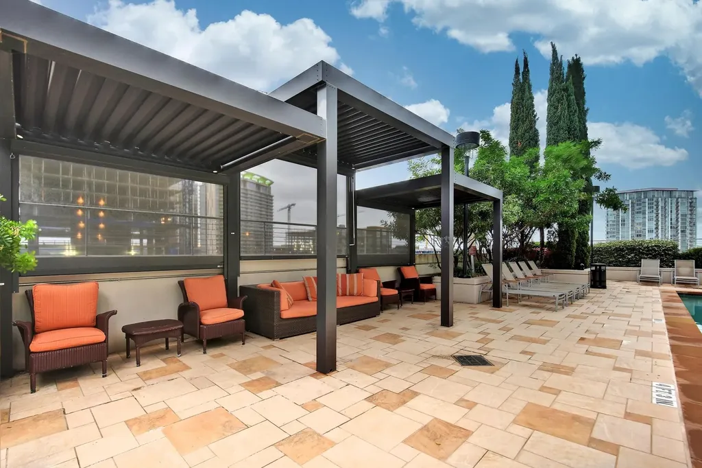 360 Nueces Street Austin TX 78701