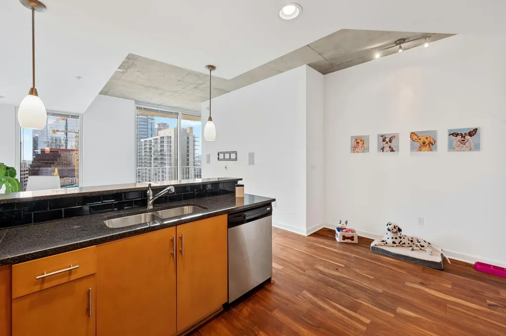 360 Nueces Street Austin TX 78701