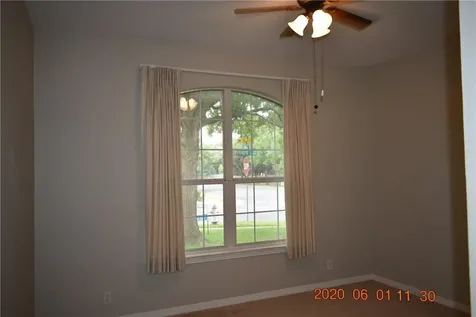 10016 Liriope Cove Austin TX 78750