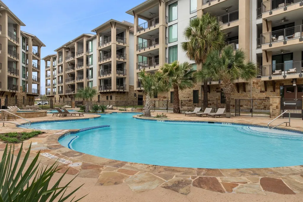 1001 The Cape Road Horseshoe Bay TX 78657