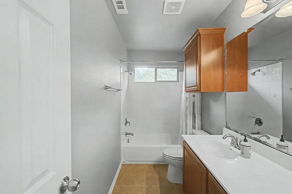17804 Linkhill Drive Dripping Springs TX 78620