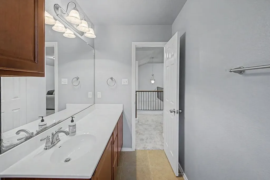 17804 Linkhill Drive Dripping Springs TX 78620