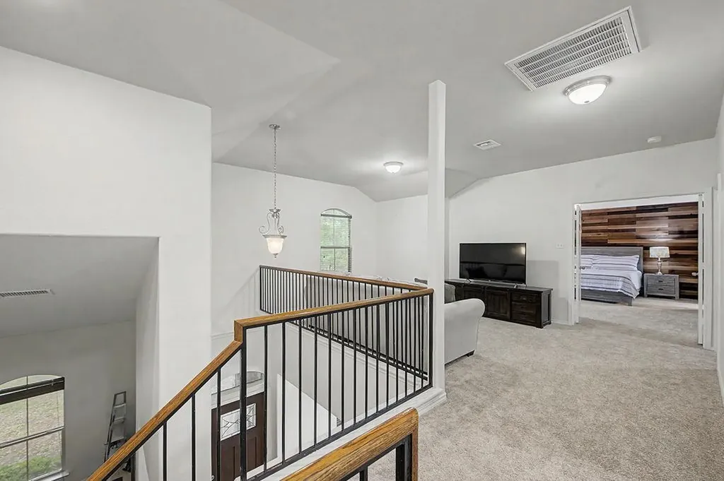 17804 Linkhill Drive Dripping Springs TX 78620