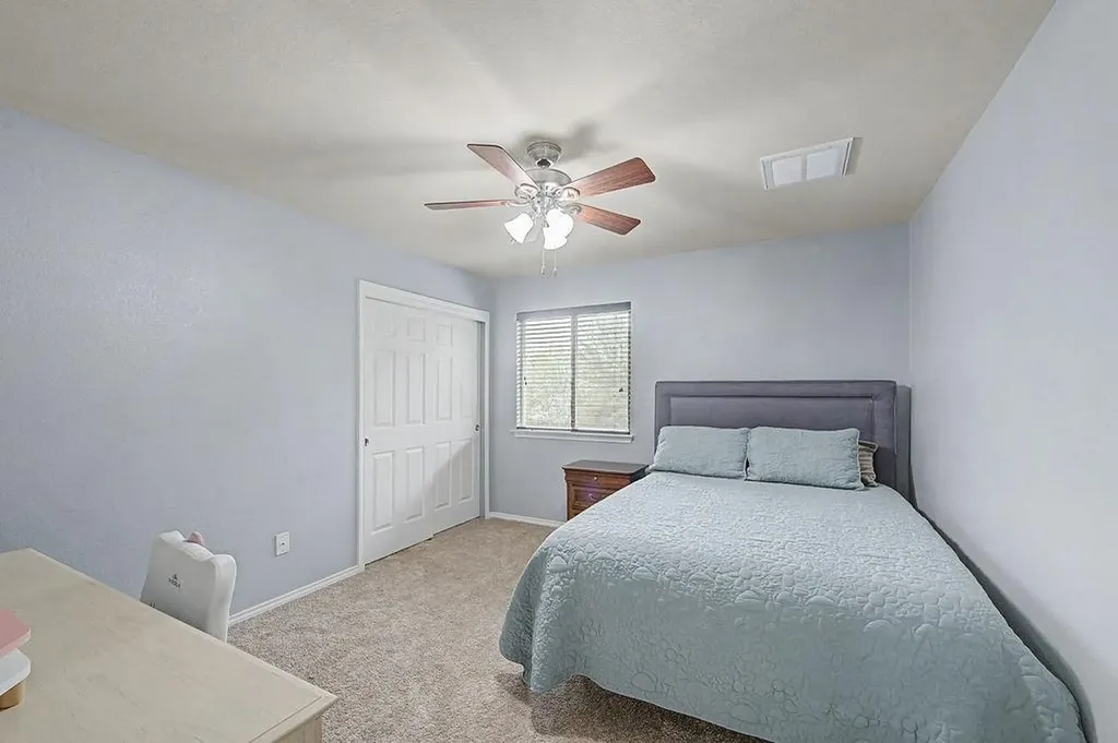 17804 Linkhill Drive Dripping Springs TX 78620