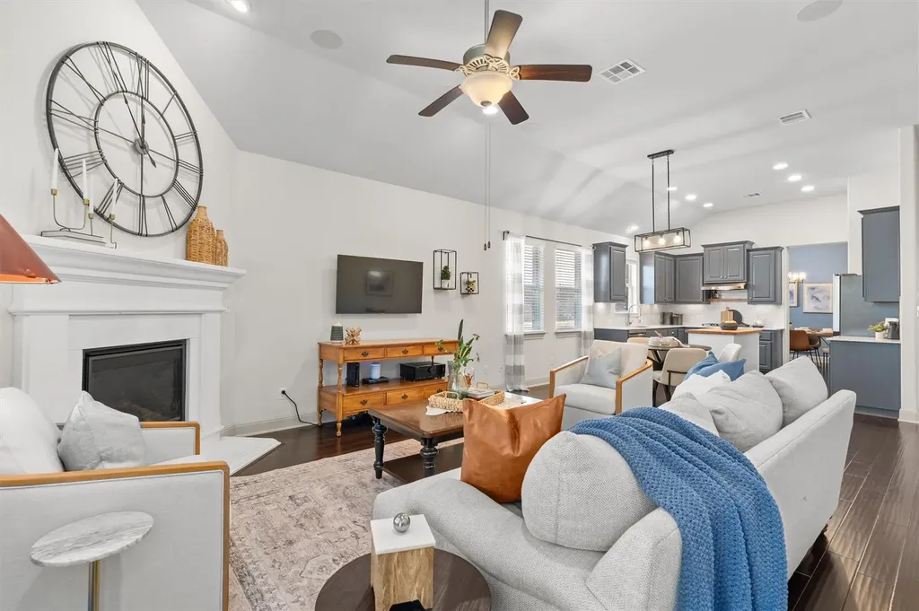 2732 Florin Cove Round Rock TX 78665