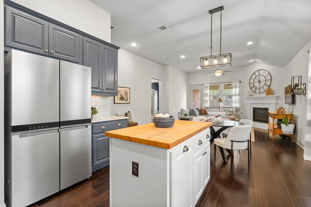 2732 Florin Cove Round Rock TX 78665