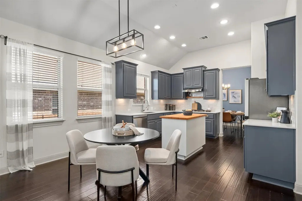 2732 Florin Cove Round Rock TX 78665