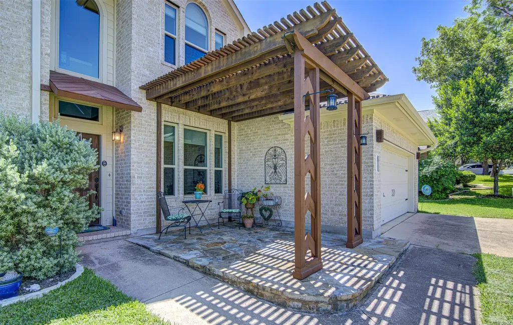 208 Kettleman Lane N Austin TX 78717