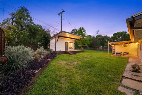 1723 Fawn Drive Austin TX 78741