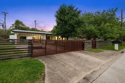 1723 Fawn Drive Austin TX 78741